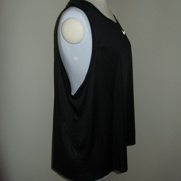 💰 3/$25.00 Women's Plus Size Nike Running Dri-fit sleeveless Top Size 1X. - Picture 6 of 8